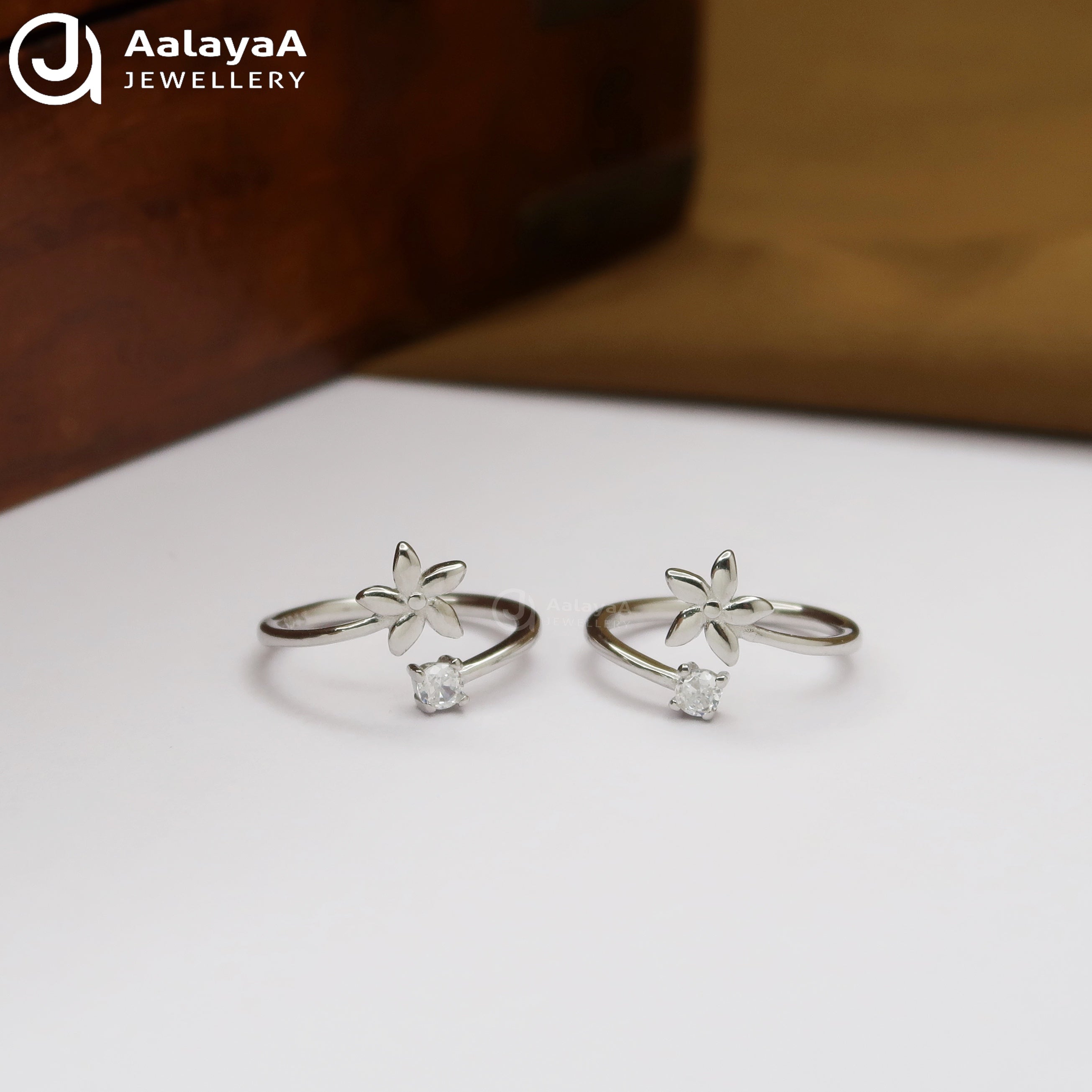 Silver Bloom Toe Rings