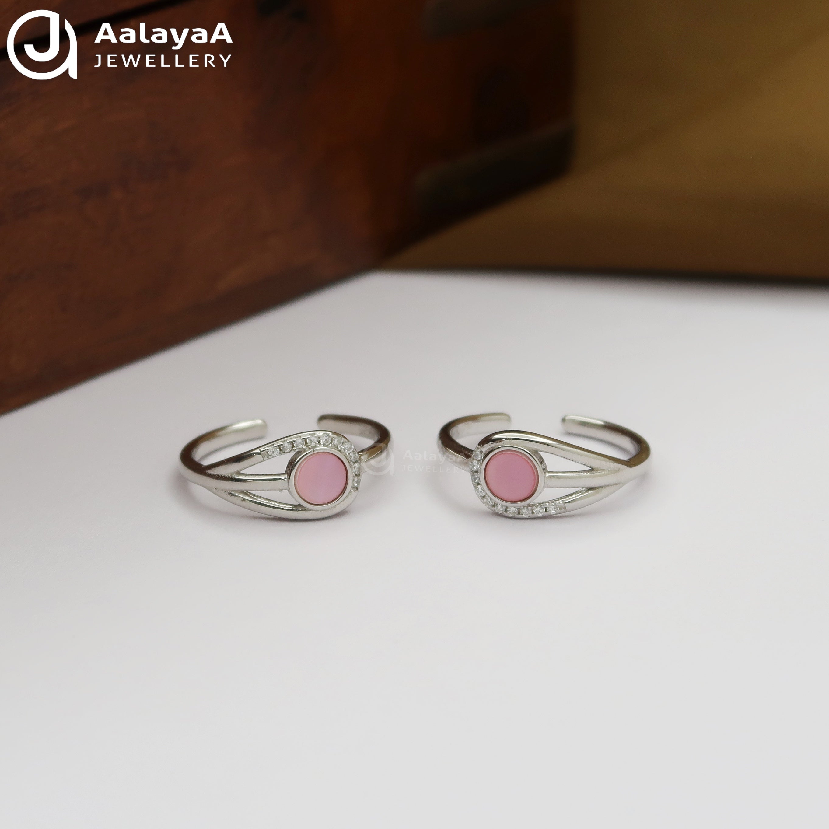 Silver Rose Mist Toe Ring