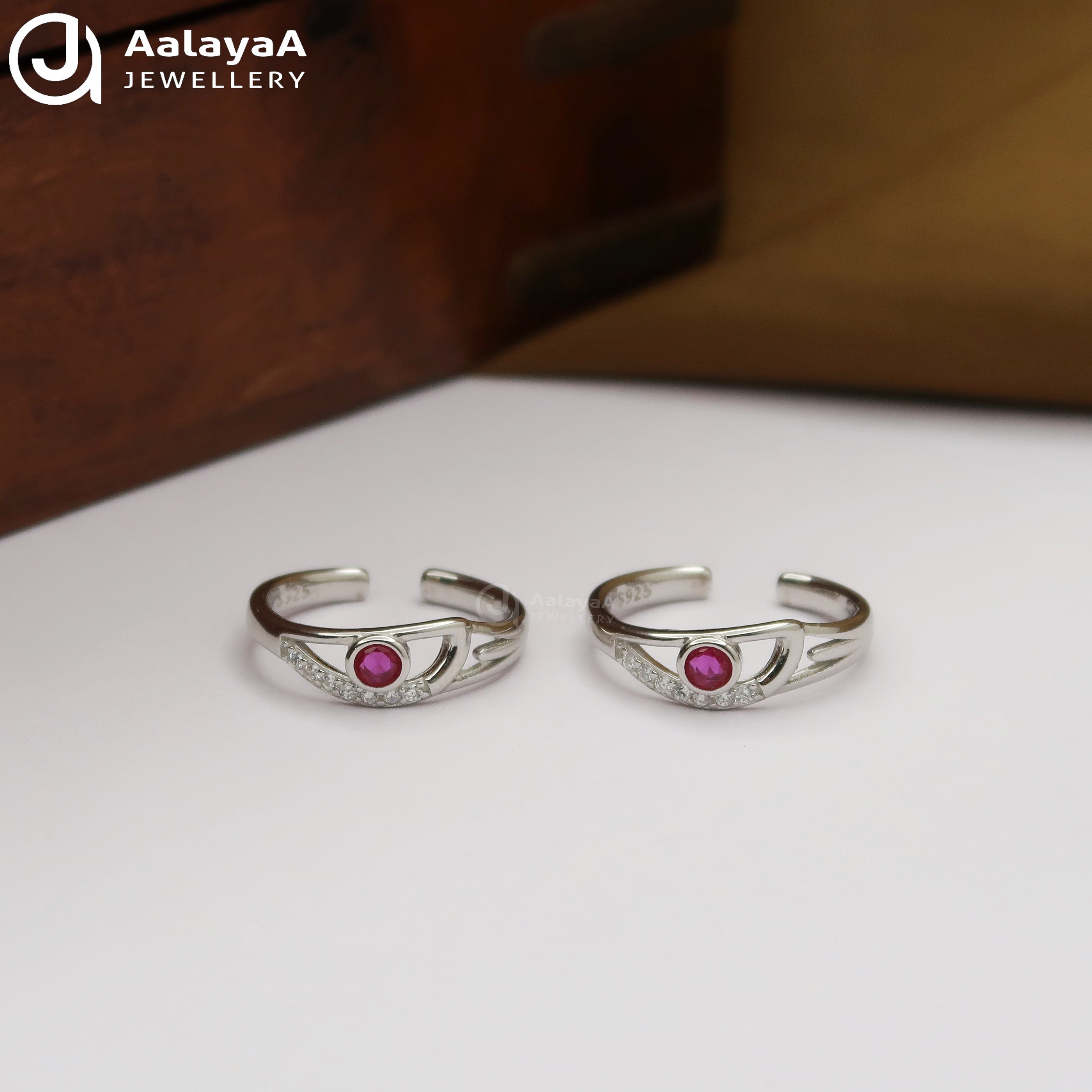 Silver Pink Jewel Toe Ring
