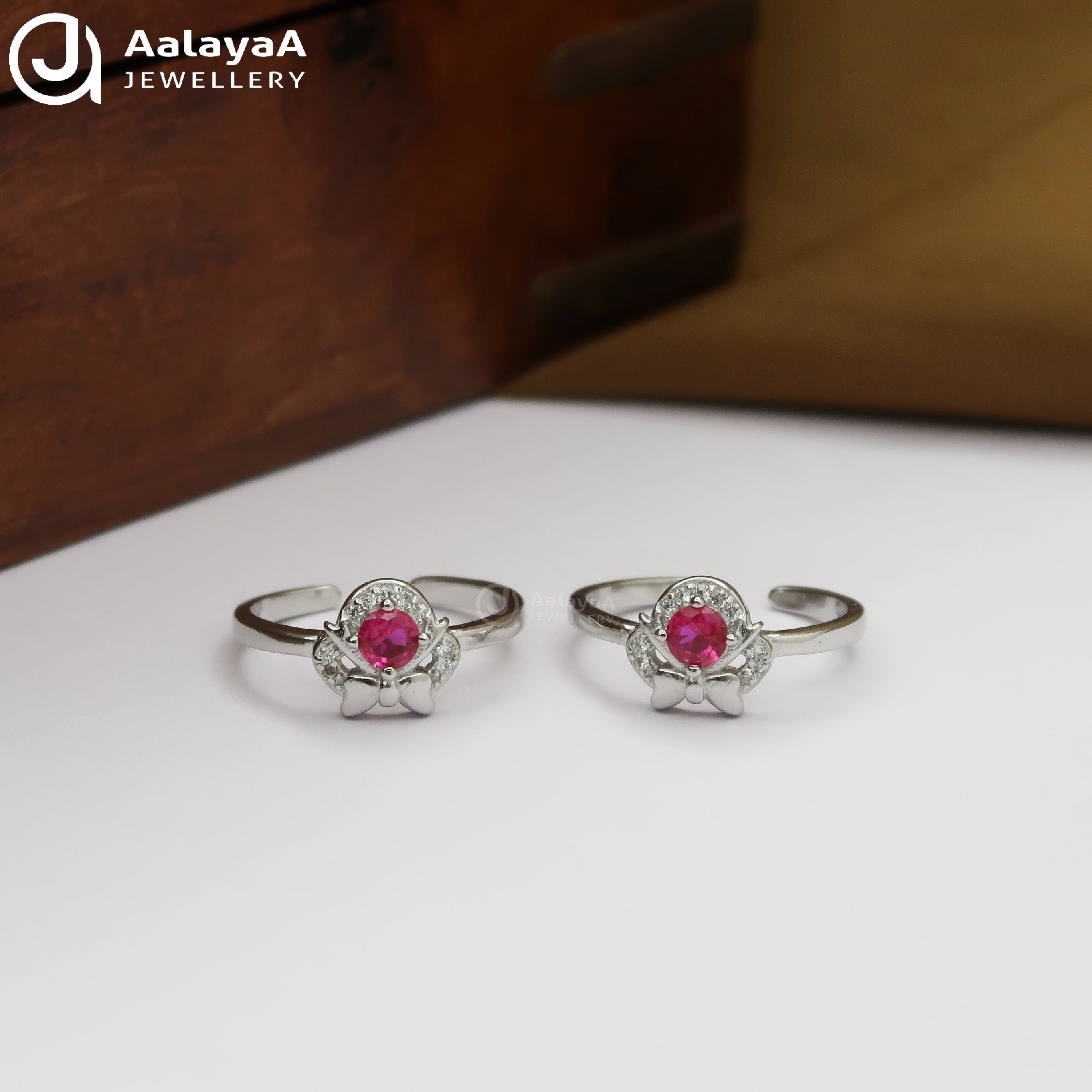 Silver Pink Bow Toe Ring